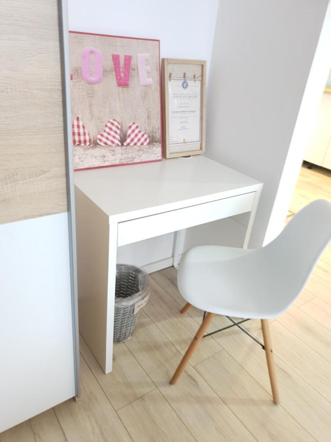 Dream Apartment Petrosani Bagian luar foto